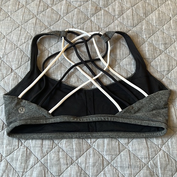 Lululemon Free to Be Wild Bra, Heathered Black, 10 - Picture 4 of 6